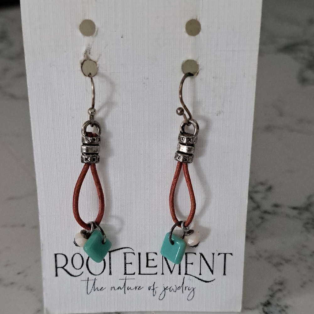 NWT Element Silver and Brown Loop Earrings